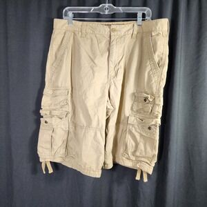Old Navy Mens Khaki Cargo‎ Shorts Size 36 Utility Pockets Hiking 11 in inseam